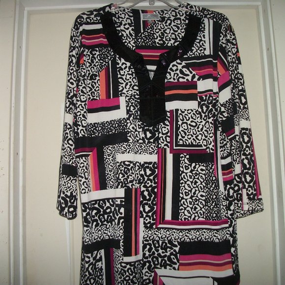 JERSEY GIRL BOLD & BEAUTIFUL SEQUINS MODERN TOP 2 X - Picture 1 of 4
